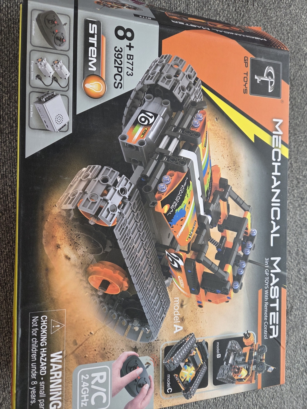 Mechanical Master RC Tracked Vehicle Toy - Orange and Black